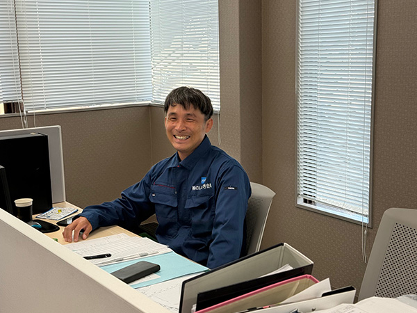 先輩社員インタビュー写真